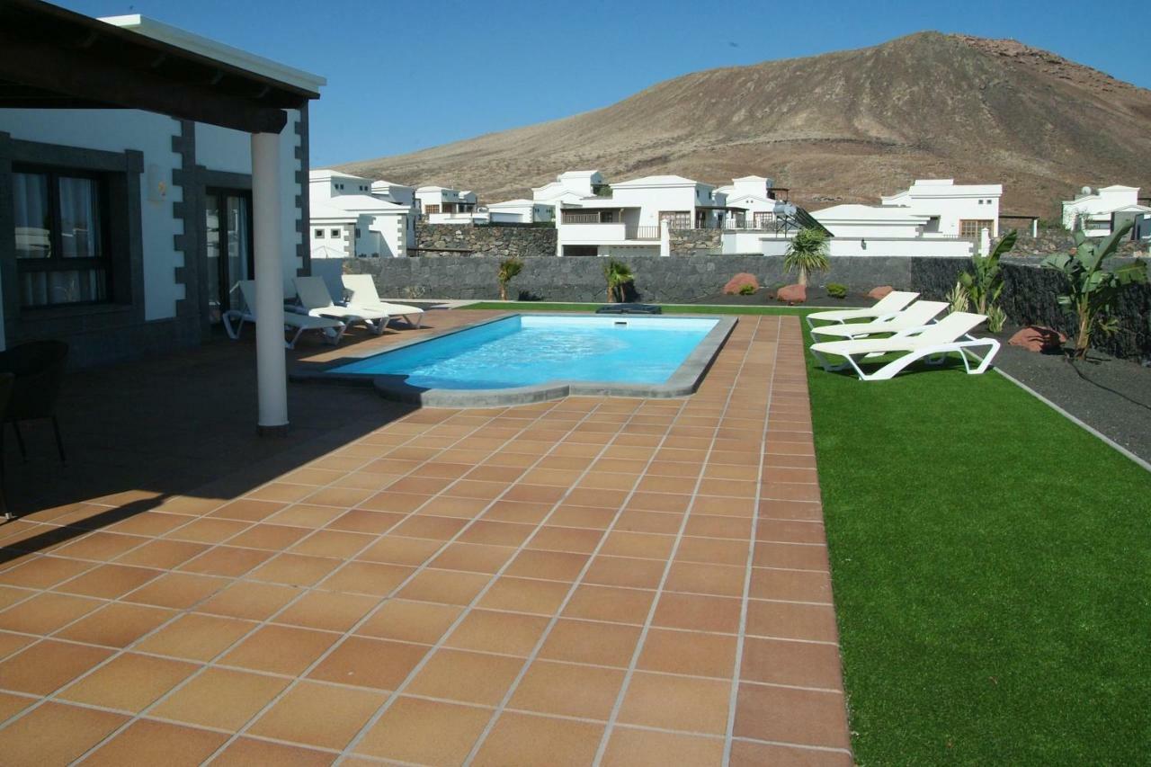 Villa Esterlicia Playa Blanca  Buitenkant foto