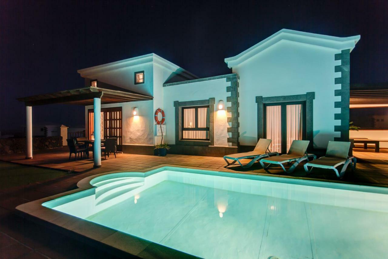Villa Esterlicia Playa Blanca  Buitenkant foto